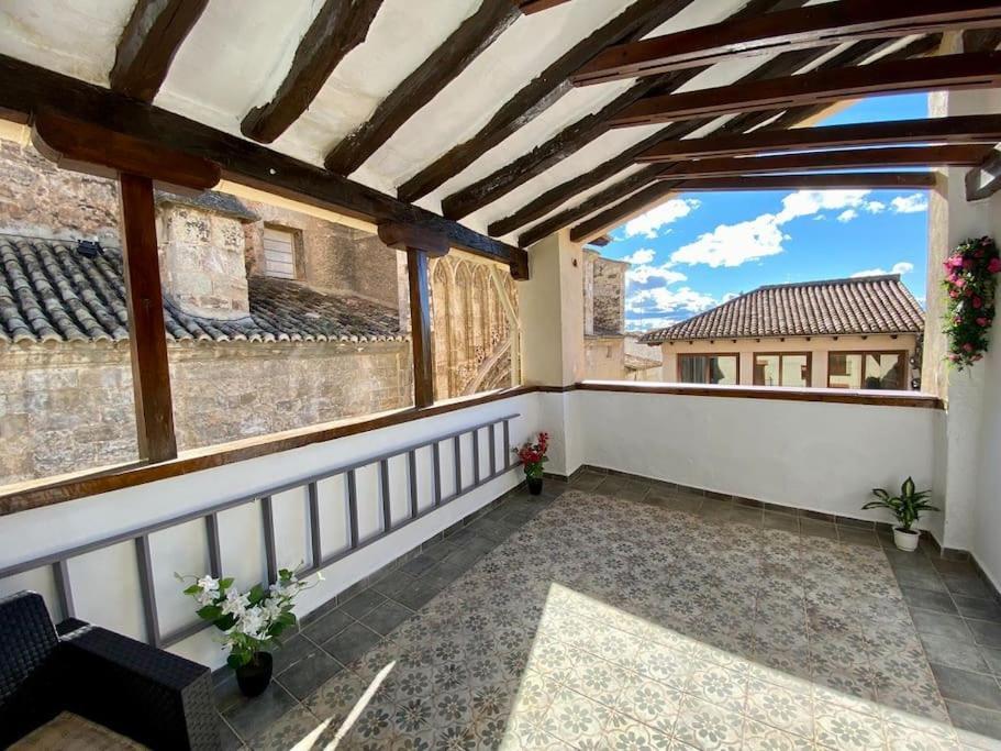 Villa Sol Casa Con Cueva Privada Y Vistas A La Iglesia Requena Eksteriør bilde